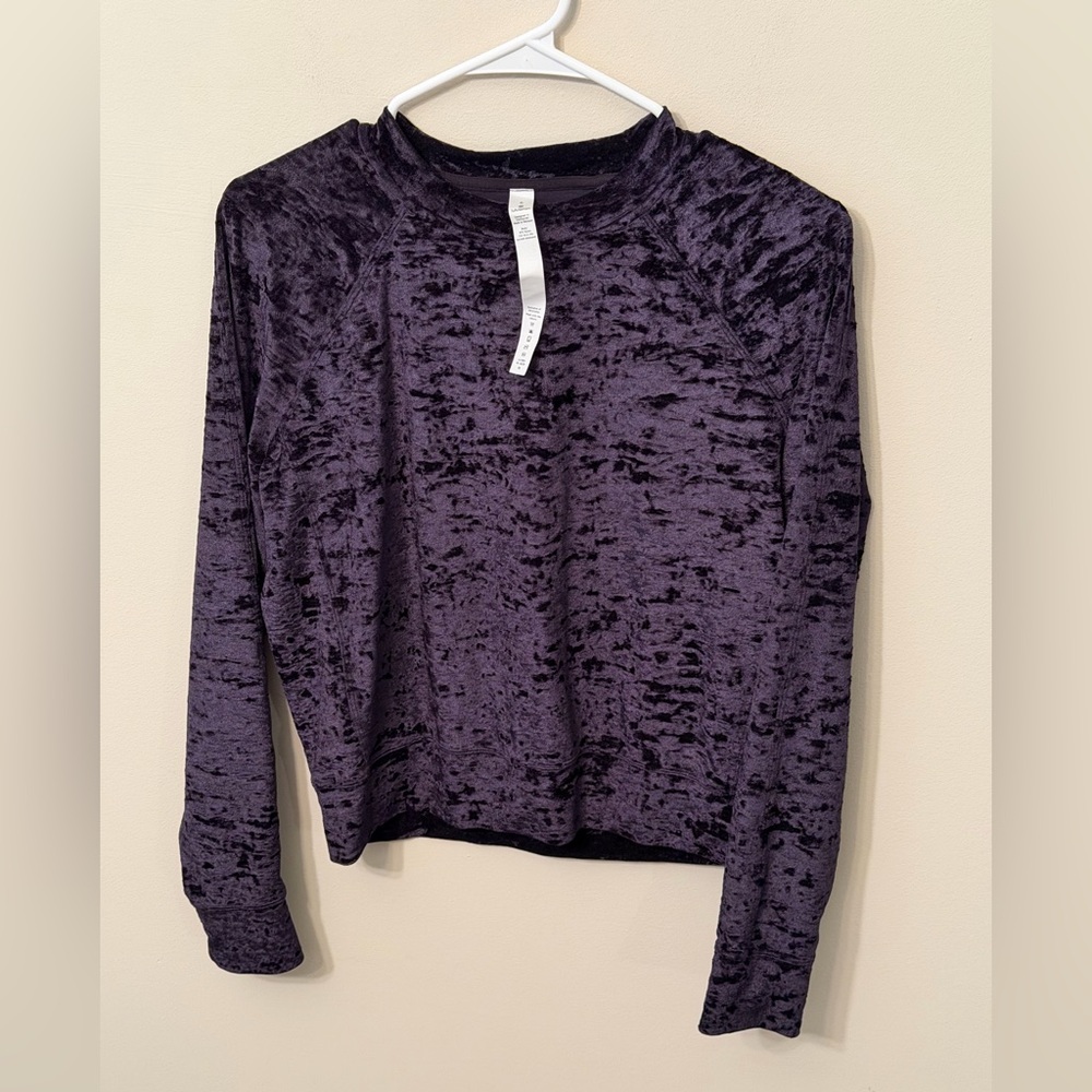 293. Lululemon Warm Down Crewneck In Black Crushed Velvet Size 6